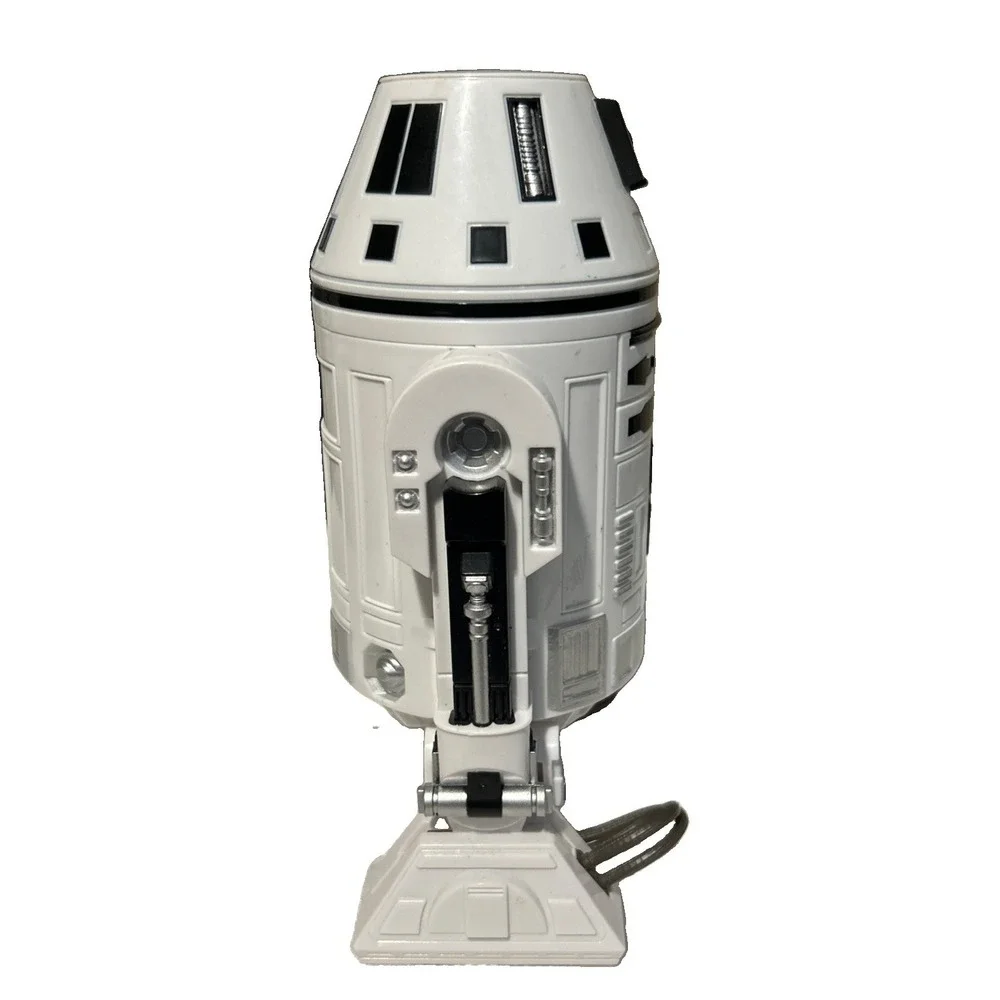 Star Wars RO-4LO Astromech Droid in The Force Awakens 7